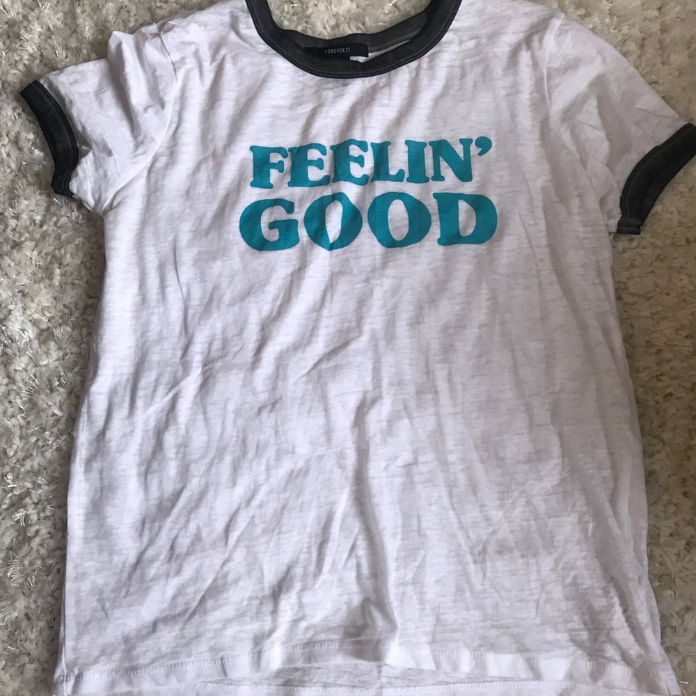 graphic tee